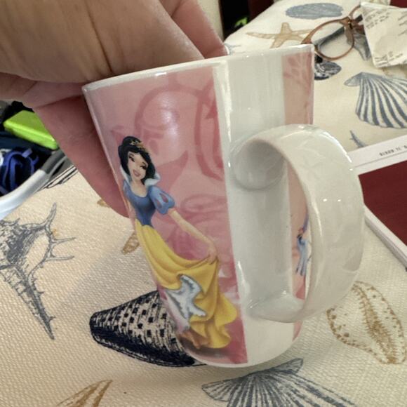 Disney PRINCESS princesses ceramic MUG 5"H - Picture 6 of 8